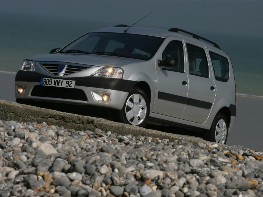  Dacia Logan MCV 2006 года  (фото 10 из 22)